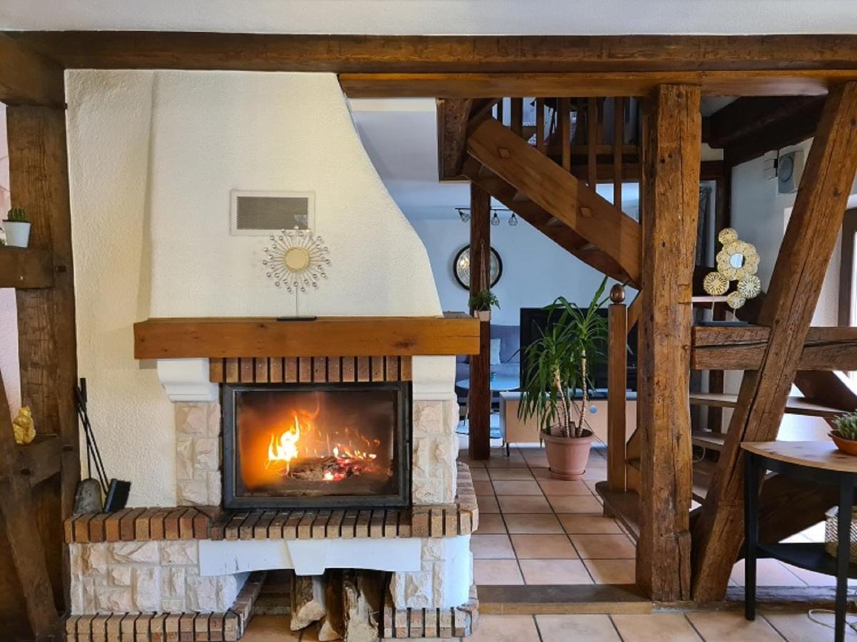 Villa Maelio Jacuzzi Sauna Et Salle De Jeux - Privatif Saint-Maurice  Extérieur photo